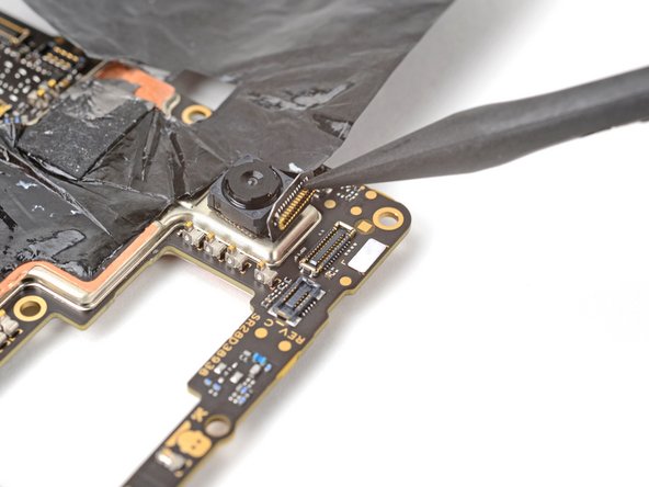 Motorola Edge (2022) Motherboard Replacement, Remove the depth camera: step 35, image 2 of 2