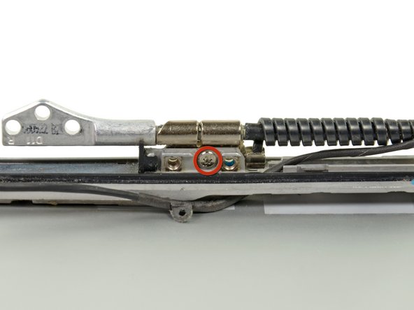 MacBook Pro 15" Unibody Late 2008 and Early 2009 AirPort/iSight Cable Replacement: crwdns2935265:036crwdnd2935265:02crwdnd2935265:03crwdne2935265:0