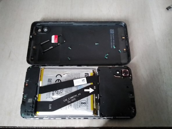 Xiaomi Redmi 7A Teardown, Removing the top panel: crwdns2935265:03crwdnd2935265:02crwdnd2935265:03crwdne2935265:0