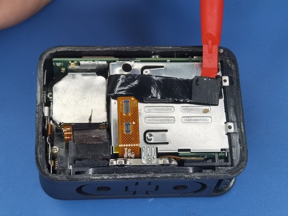 GoPro Hero 9 and 10 Black Disassembly, Removing rear screen - part 2: crwdns2935265:03crwdnd2935265:02crwdnd2935265:03crwdne2935265:0