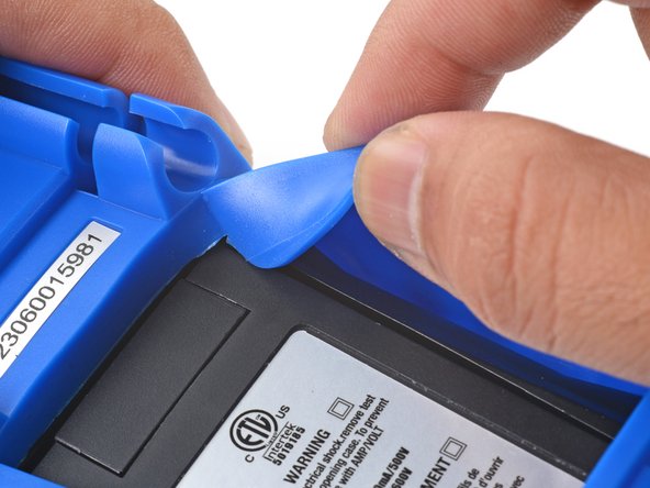 How to Reinstall the iFixit Digital Multimeter Outer Cover: 手順 3、 3の画像 1