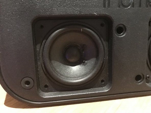 iHome iBT25 Speaker Replacement: crwdns2935265:03crwdnd2935265:02crwdnd2935265:02crwdne2935265:0