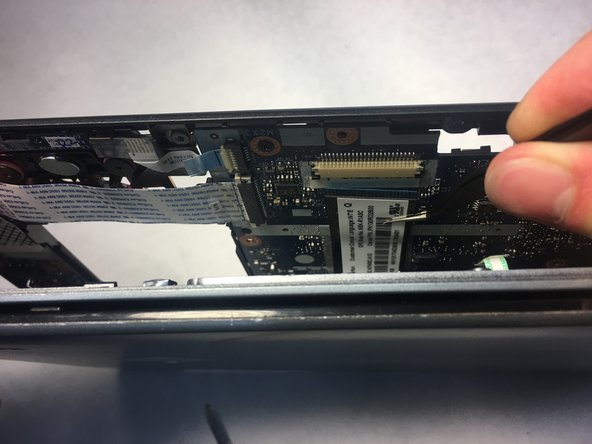 Acer Chromebook C710-2833 SD Card Reader Replacement: stap 0, afbeelding 2 van 2