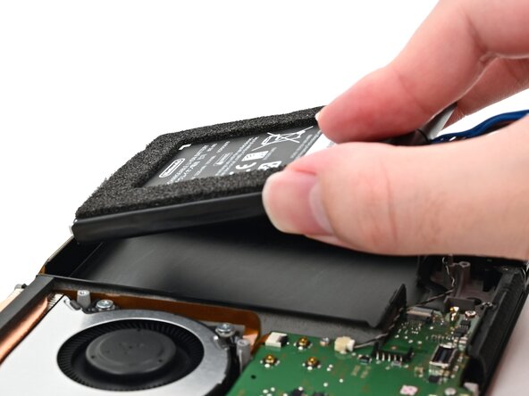 Nintendo Switch 2 Battery Replacement, Install the new battery: crwdns2935265:043crwdnd2935265:01crwdnd2935265:03crwdne2935265:0