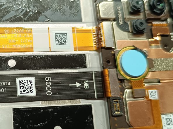 Realme 7i Screen Replacement, Attach the new screen: 步骤 9 中的图像 2，2