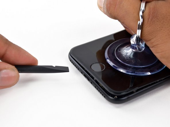 Sostituzione Lente della Fotocamera di iPhone 7: crwdns2935265:013crwdnd2935265:02crwdnd2935265:03crwdne2935265:0