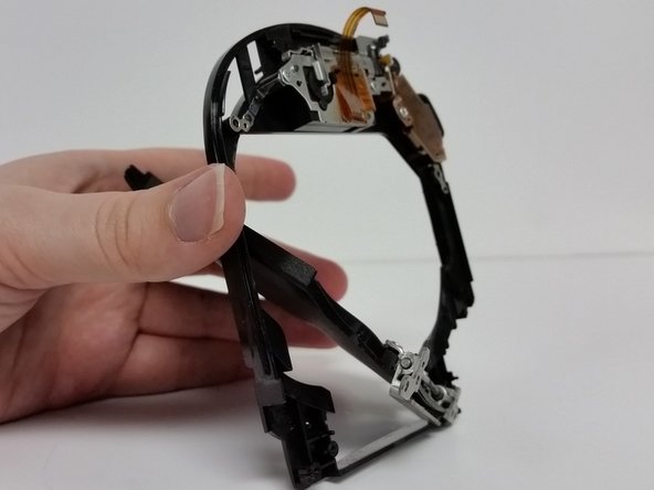 Sony Handycam DCR-DVD650 Disk Door Replacement: crwdns2935265:017crwdnd2935265:02crwdnd2935265:03crwdne2935265:0