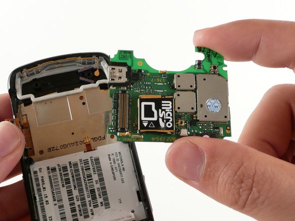 Motorola RAZR2 v9m Motherboard Replacement: crwdns2935265:015crwdnd2935265:03crwdnd2935265:03crwdne2935265:0