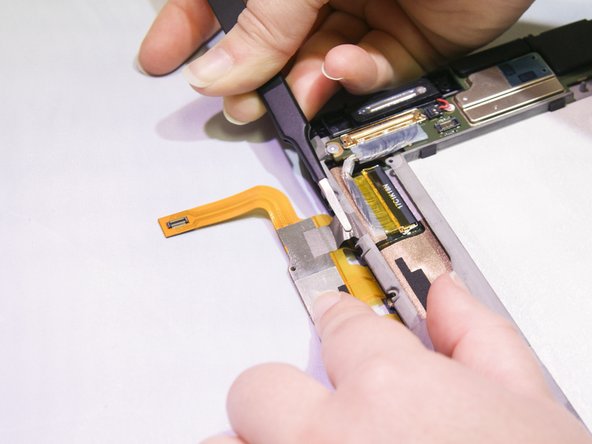 Motorola XOOM 2 Media Edition Touch Screen Replacement: crwdns2935265:06crwdnd2935265:03crwdnd2935265:03crwdne2935265:0