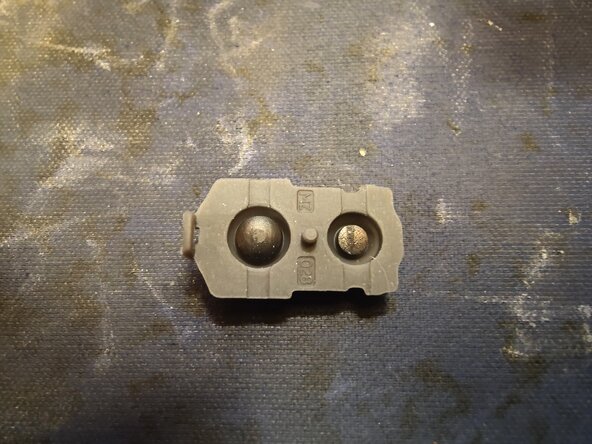 Disassembling 8BitDo Ultimate Bluetooth Controller, Remove conductive rubber gaskets: crwdns2935265:011crwdnd2935265:03crwdnd2935265:03crwdne2935265:0