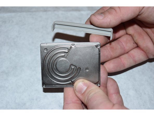 Sony Handycam DCR-SR 47 Hard Drive Replacement: crwdns2935265:05crwdnd2935265:03crwdnd2935265:03crwdne2935265:0