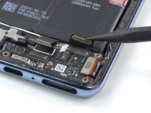 OnePlus Nord 2 5G Daughterboard Replacement, Disconnect the fingerprint sensor and the interconnect cables: crwdns2935265:022crwdnd2935265:03crwdnd2935265:03crwdne2935265:0