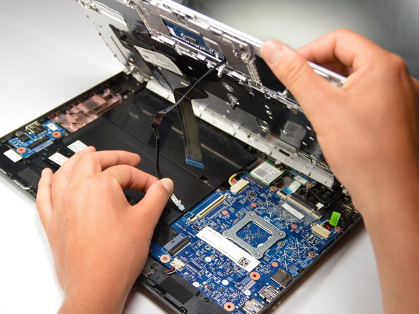 HP Chromebook 11-v002dx WiFi Card Replacement: crwdns2935265:04crwdnd2935265:02crwdnd2935265:02crwdne2935265:0