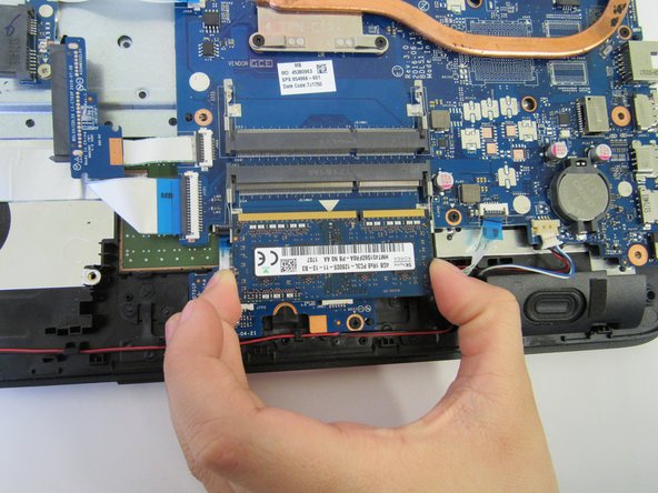 HP Notebook 15-ba018ds RAM Replacement: crwdns2935265:05crwdnd2935265:02crwdnd2935265:03crwdne2935265:0