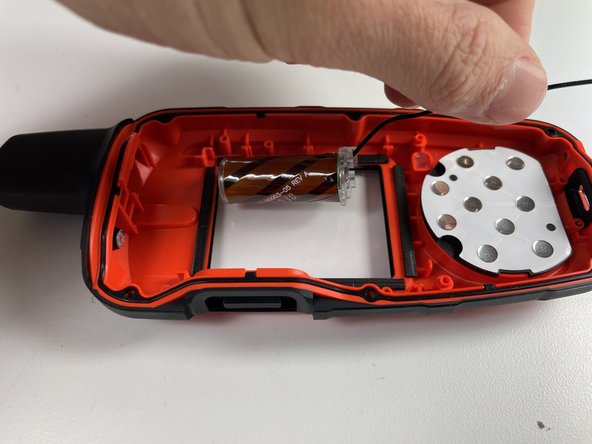 Garmin inReach Explorer Plus Antenna Replacement, Antenna: crwdns2935265:010crwdnd2935265:03crwdnd2935265:03crwdne2935265:0