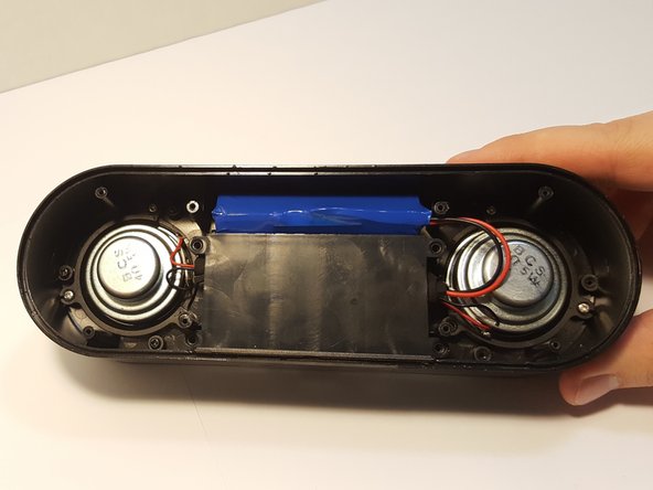 Zenbre SoundBank Z3 Battery Replacement, Motherboard Cover: crwdns2935265:04crwdnd2935265:02crwdnd2935265:03crwdne2935265:0