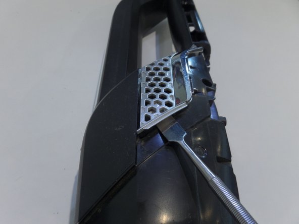 Bissell Bolt ION 2-in-1 Cordless Battery Replacement: crwdns2935265:05crwdnd2935265:02crwdnd2935265:03crwdne2935265:0