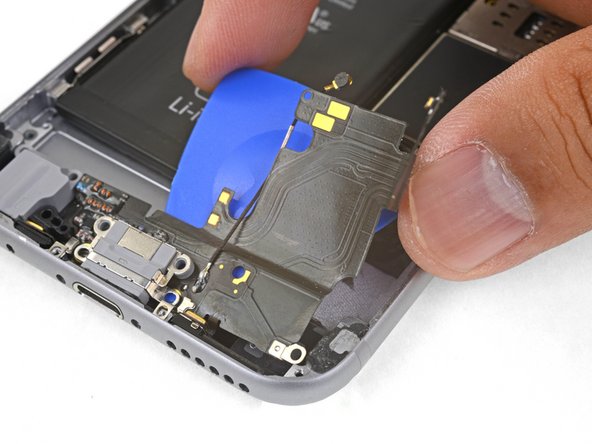 iPhone 6s Lightning Connector Assembly Replacement: crwdns2935265:038crwdnd2935265:03crwdnd2935265:03crwdne2935265:0