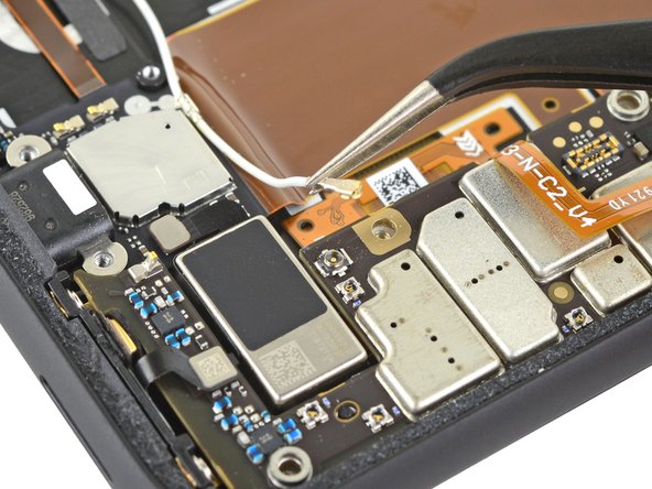 Google Pixel 4 Charging Assembly Replacement, Isolate the charging assembly: crwdns2935265:030crwdnd2935265:02crwdnd2935265:02crwdne2935265:0