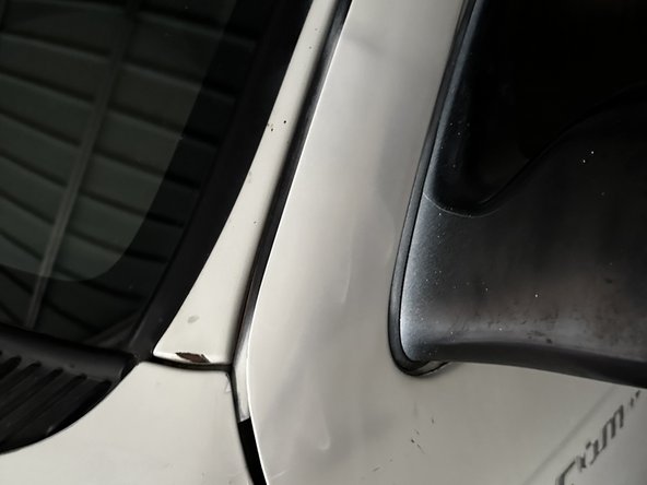 How to Remove Rust on Car Body: crwdns2935265:07crwdnd2935265:03crwdnd2935265:03crwdne2935265:0