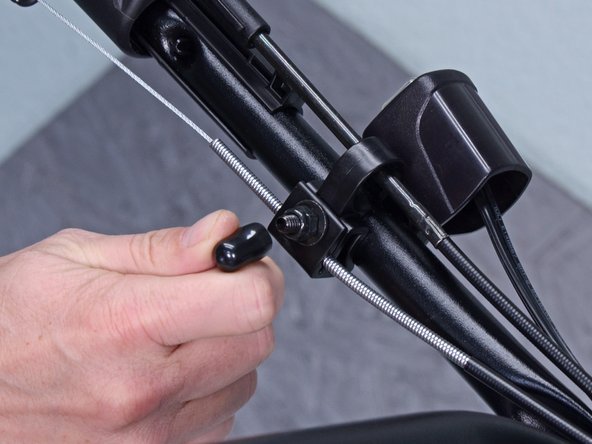 Toro Walk Behind Mowers 21199HD 2018 Traction Cable Replacement: crwdns2935265:012crwdnd2935265:02crwdnd2935265:02crwdne2935265:0