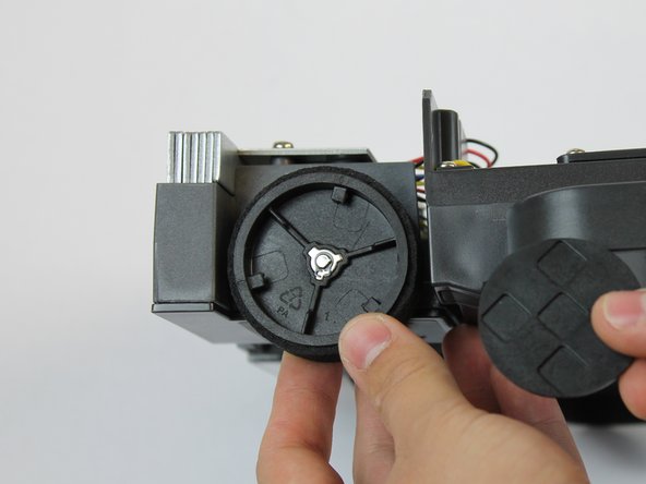 iRobot Braava 320 Wheel Replacement, Wheel: crwdns2935265:06crwdnd2935265:03crwdnd2935265:03crwdne2935265:0