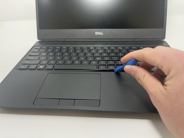 Dell Precision 7560 Keyboard Replacement: crwdns2935265:05crwdnd2935265:02crwdnd2935265:03crwdne2935265:0