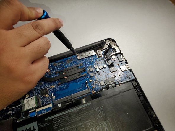 Dell Latitude 3380 Display Assembly Replacement, Display Assembly: crwdns2935265:03crwdnd2935265:02crwdnd2935265:03crwdne2935265:0