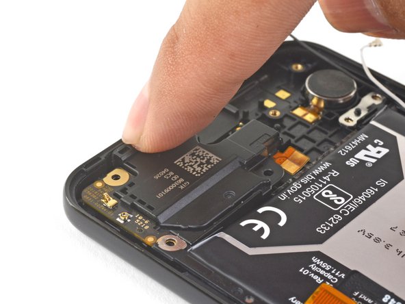 Google Pixel 3a Loudspeaker Replacement: passo 31, immagine 2 di 3