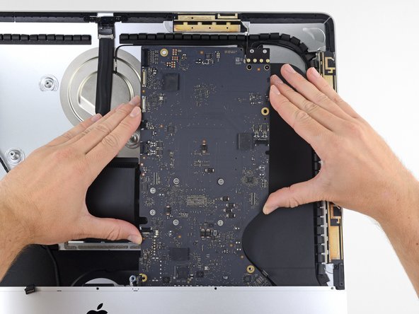 iMac Intel 21.5" EMC 3068 RAM Replacement: crwdns2935265:059crwdnd2935265:02crwdnd2935265:03crwdne2935265:0