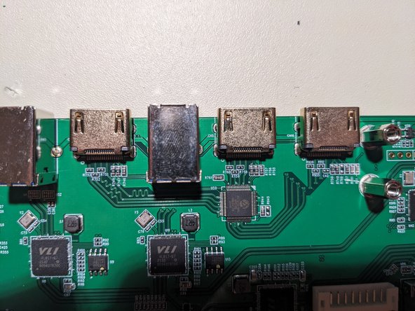 Monoprice Blackbird 4K HDMI 2.0 and USB 3.0 2x1 KVM Switch Teardown
