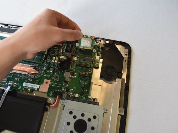 ASUS Portable AiO PT2001 Wireless Card Replacement: crwdns2935265:06crwdnd2935265:02crwdnd2935265:02crwdne2935265:0