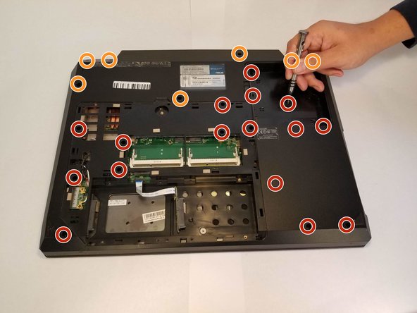 Asus ROG G74SX-DH73-3D Track Pad Buttons Replacement: crwdns2935265:04crwdnd2935265:02crwdnd2935265:02crwdne2935265:0