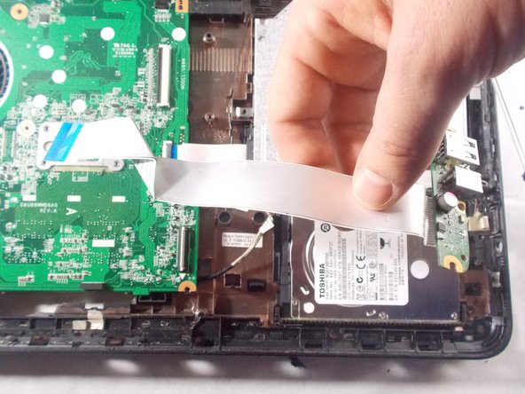 HP 15-f033wm Hard Drive Replacement: crwdns2935265:013crwdnd2935265:02crwdnd2935265:02crwdne2935265:0