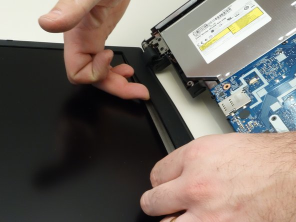 why! W650SZ LCD Screen Replacement, Remove the Bezel (continued): crwdns2935265:03crwdnd2935265:02crwdnd2935265:03crwdne2935265:0