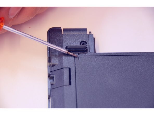 Replace WLAN / Bluetooth chipset, Main access cover: step 2, image 2 of 3