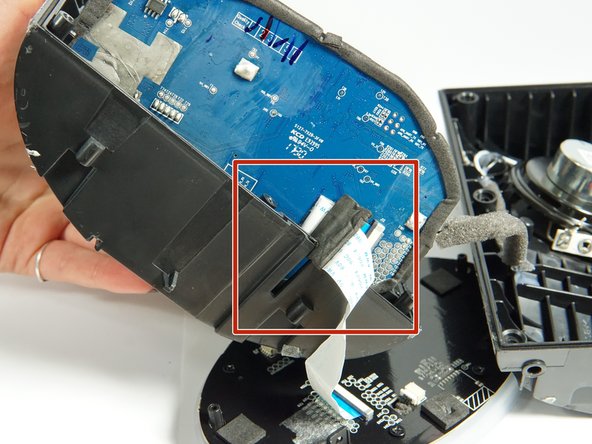 Pioneer Elite Smart Speaker F4 I/O Port Replacement: crwdns2935265:014crwdnd2935265:02crwdnd2935265:02crwdne2935265:0