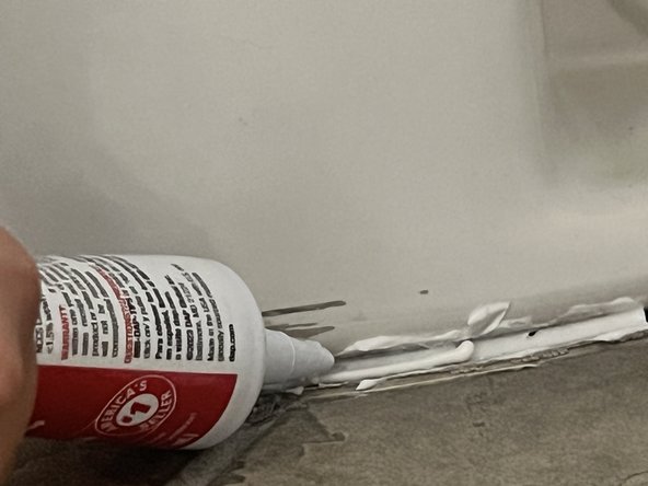 How to Recaulk a Toilet: crwdns2935265:03crwdnd2935265:02crwdnd2935265:02crwdne2935265:0