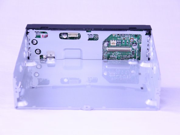Sony XAV-AX100 Display Board Replacement: crwdns2935265:07crwdnd2935265:03crwdnd2935265:03crwdne2935265:0