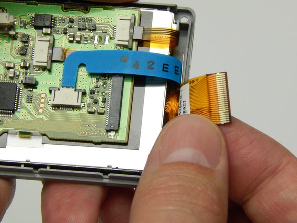 Sony Handycam DCR-HC30 LCD Screen Replacement: crwdns2935265:04crwdnd2935265:02crwdnd2935265:03crwdne2935265:0