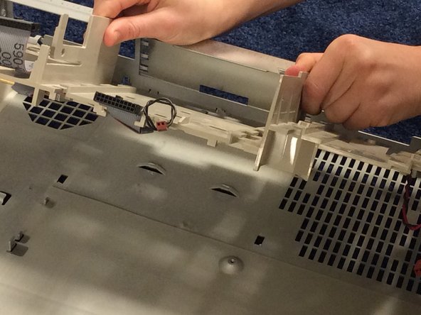 Macintosh Quadra 610 Teardown, Internal Chassis: stap 0, afbeelding 3 van 3