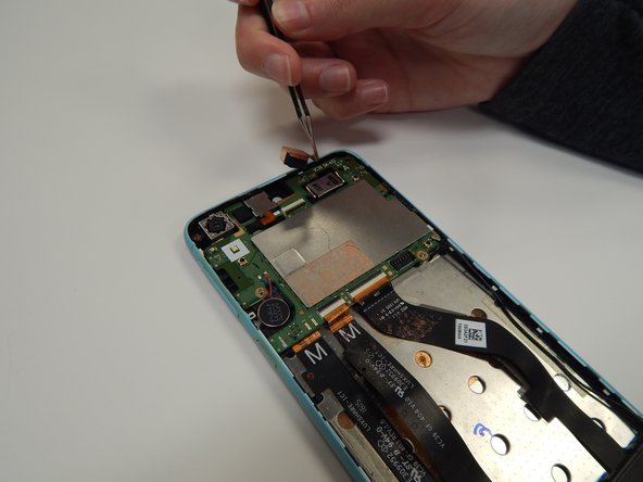 HTC Desire 826 Front Camera Replacement: crwdns2935265:06crwdnd2935265:02crwdnd2935265:02crwdne2935265:0