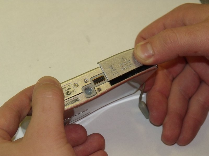 Nikon CoolPix S5 Battery Replacement