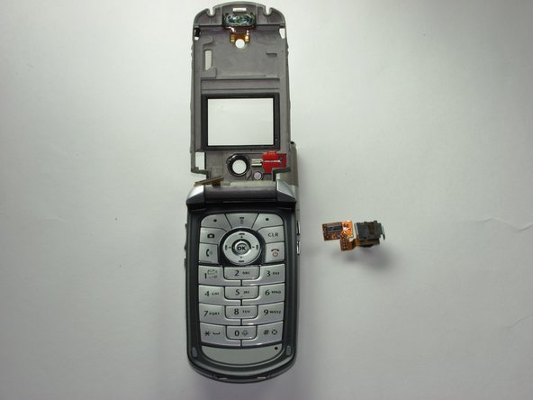 Motorola V710 Camera Replacement, Camera: crwdns2935265:07crwdnd2935265:03crwdnd2935265:03crwdne2935265:0