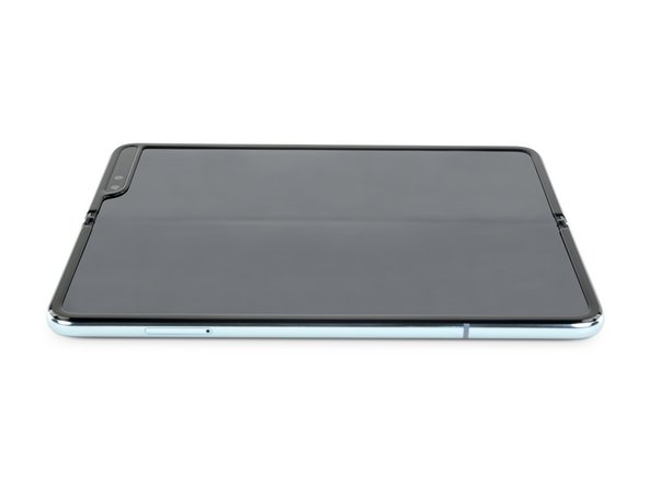 Samsung Galaxy Fold Teardown: crwdns2935265:04crwdnd2935265:03crwdnd2935265:03crwdne2935265:0