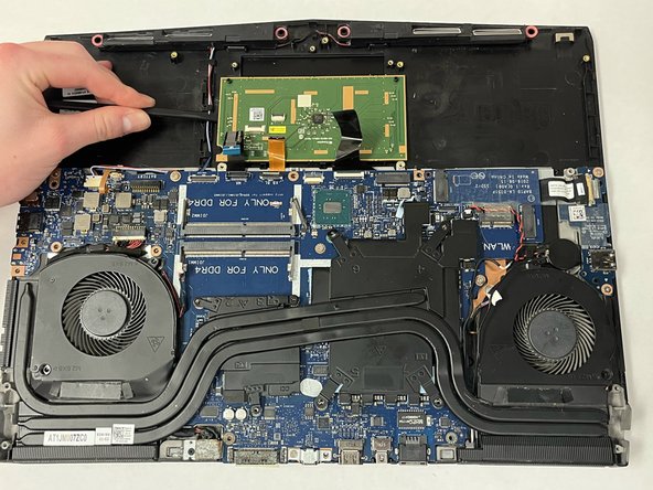 Dell Alienware 15 R3 Touchpad Replacement: crwdns2935265:08crwdnd2935265:03crwdnd2935265:03crwdne2935265:0