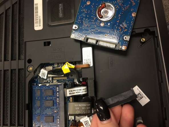 Alienware 17 R2 Hard Drive Replacement: crwdns2935265:07crwdnd2935265:03crwdnd2935265:03crwdne2935265:0