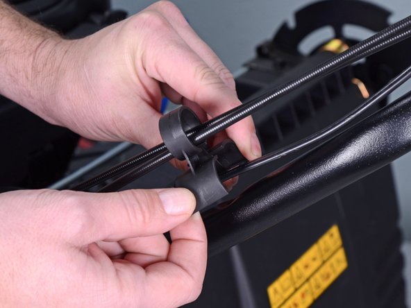 Toro Walk Behind Mowers 21199HD 2018 Brake Cable Replacement: crwdns2935265:07crwdnd2935265:02crwdnd2935265:03crwdne2935265:0