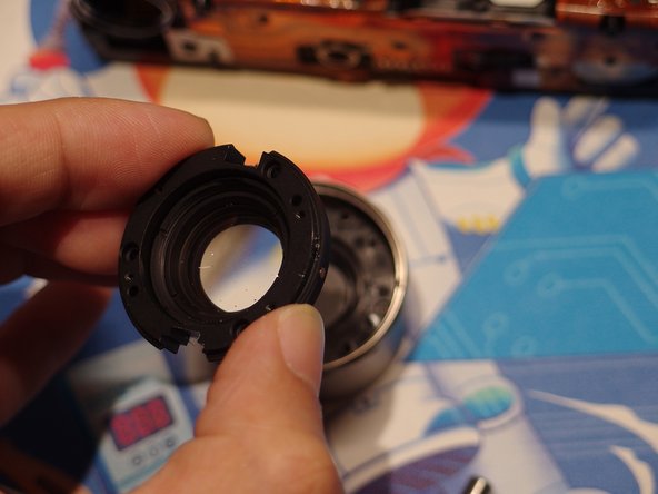 Leica Minilux E02 fix, Lens Flex Cable FPC replacement: adım 10, 2 resimden 2.