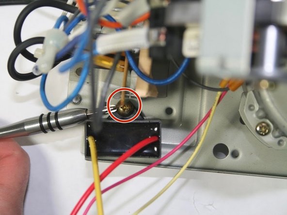 Hitachi HB-B102 Automatic Home Bakery  II Motor Replacement, Motor: crwdns2935265:09crwdnd2935265:02crwdnd2935265:03crwdne2935265:0